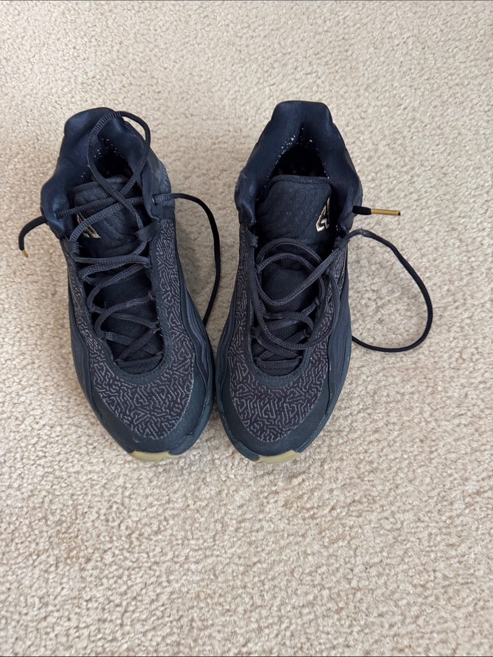 Nike Men's Black with Gold Accent Athletic Sneakers